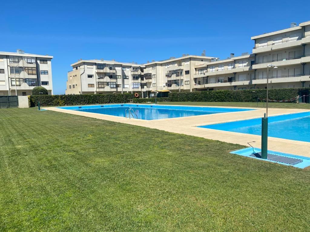 Beachfront Apartment With Sea View Azurara Exterior foto